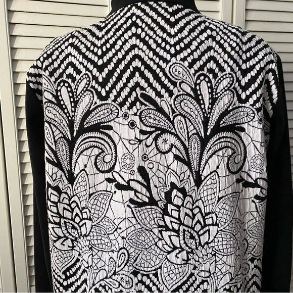 Zip front tapestry knit jacket XL - Picture 7 of 9